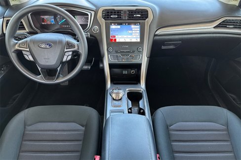 Used 2019 Ford Fusion SE image 19