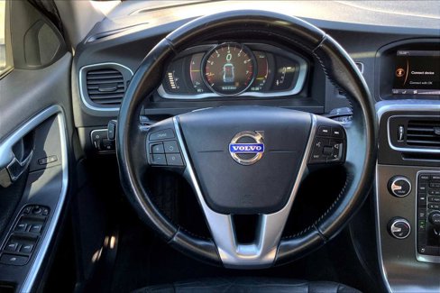 Used 2014 Volvo S60 T5 image 5