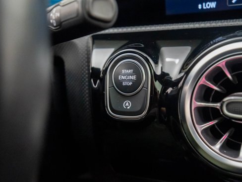 Certified 2022 Mercedes-Benz A 220 4MATIC image 24