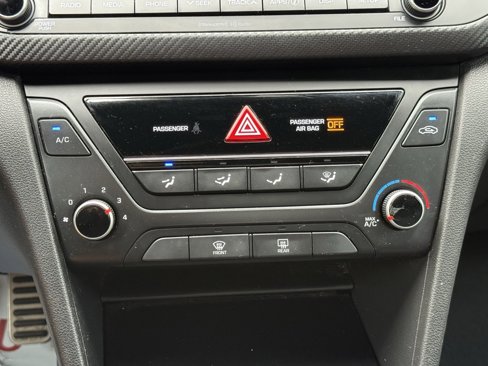 Used 2018 Hyundai Elantra Sport image 17
