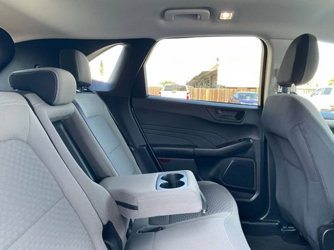 Certified 2022 Ford Escape SE w/ SE Sport Appearance Package image 48