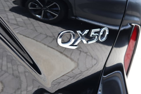 Certified 2020 INFINITI QX50 Sensory image 9