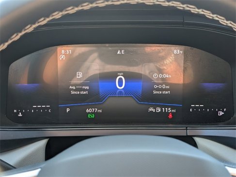 Certified 2024 Volkswagen Taos SE image 18