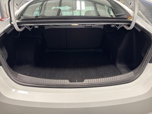 Used 2023 Chevrolet Malibu LT image 17
