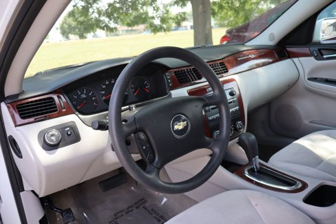 Used 2008 Chevrolet Impala LS image 15
