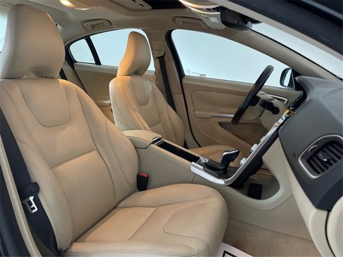 Used 2015 Volvo S60 T5 Premier image 37