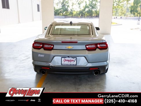 Used 2023 Chevrolet Camaro LT image 5