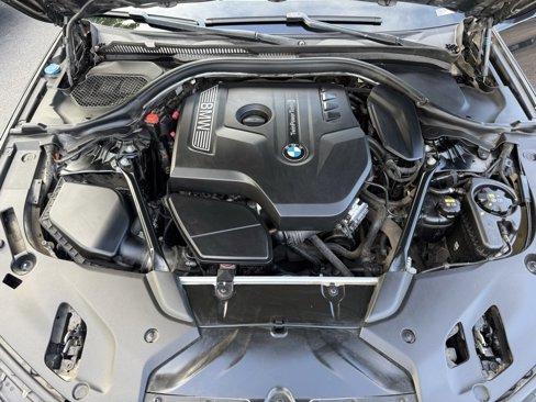 Used 2018 BMW 530i image 14