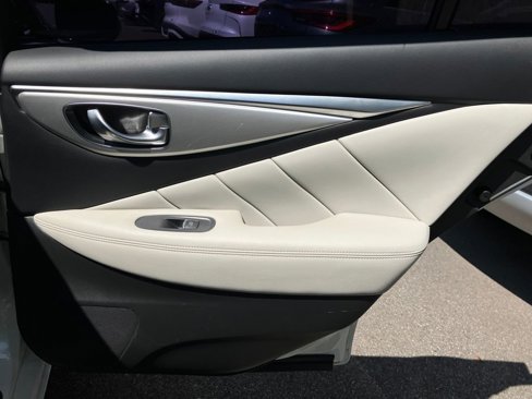 Certified 2022 INFINITI Q50 Luxe w/ Cargo Package image 32