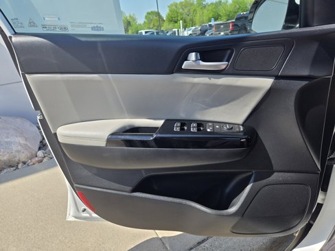 Used 2018 Kia Sportage EX w/ EX Sport Appearance Package image 21