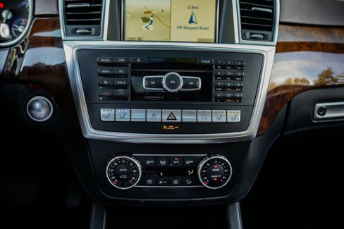 Used 2016 Mercedes-Benz GL 550 4MATIC image 31