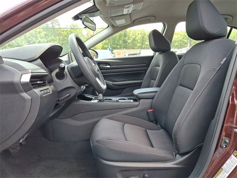 Certified 2024 Nissan Altima 2.5 SV image 11