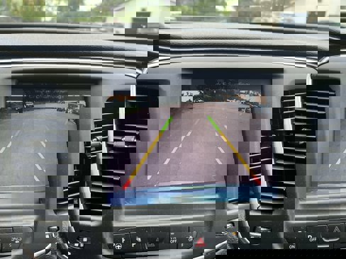 Used 2015 Chrysler 200 C w/ Navigation & Sound Group I image 15