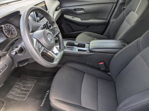 Used 2023 Nissan Sentra SV image 15