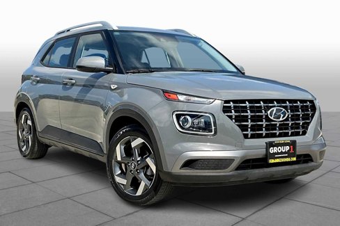 Used 2021 Hyundai Venue SEL w/ Premium Package image 2