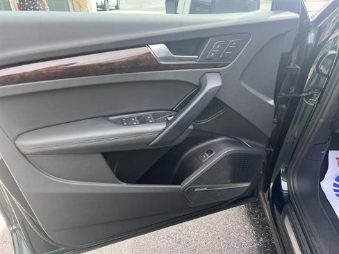 Used 2019 Audi Q5 2.0T Premium Plus w/ Premium Plus Package image 11