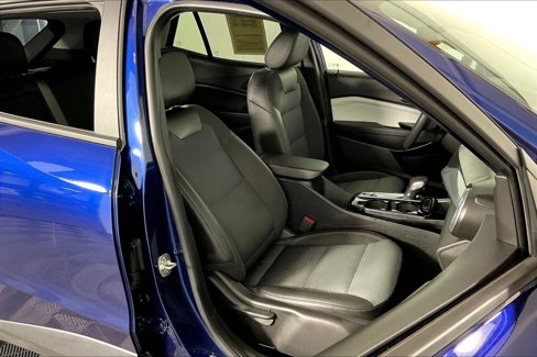 Used 2024 Chevrolet Trax LT image 10