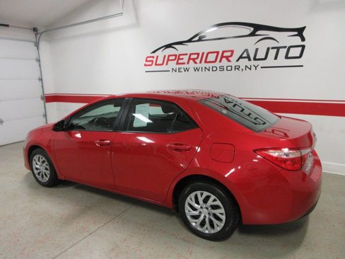 Used 2019 Toyota Corolla LE image 3