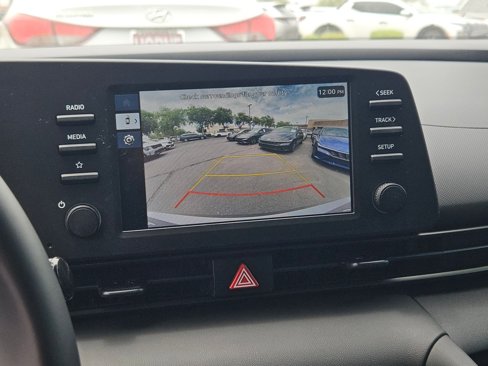 Certified 2025 Hyundai Elantra Sport image 14