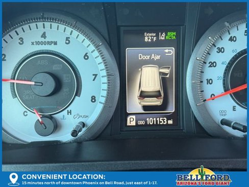 Used 2019 Toyota Sienna SE image 11