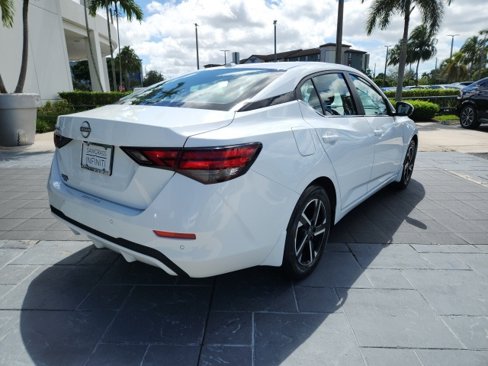 Used 2025 Nissan Sentra SV w/ All-Weather Package image 6