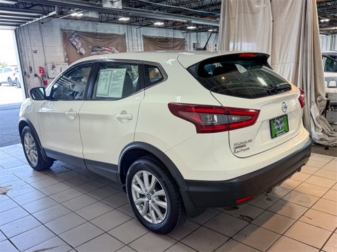 Used 2022 Nissan Rogue Sport S image 9
