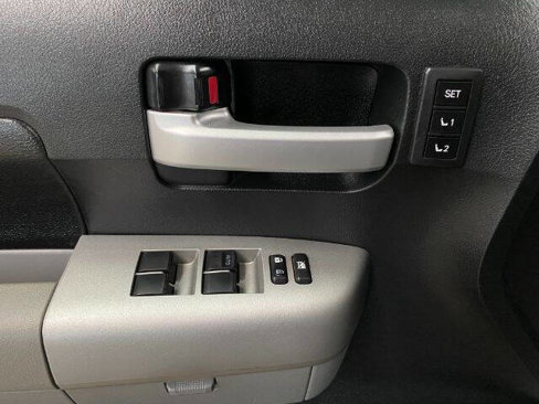 Used 2008 Toyota Tundra Limited image 11