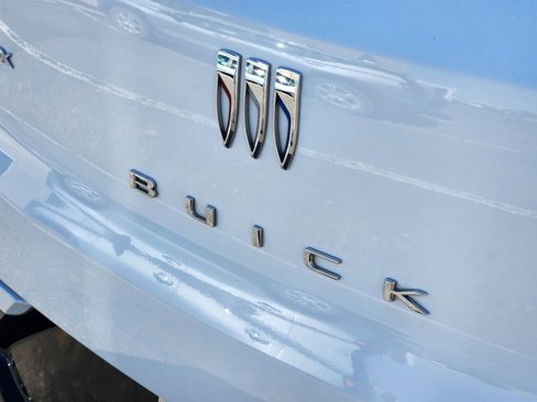 Used 2024 Buick Encore GX Sport Touring image 23