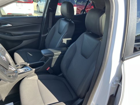 Used 2023 Buick Encore GX Preferred w/ Cold Weather Comfort Package image 25