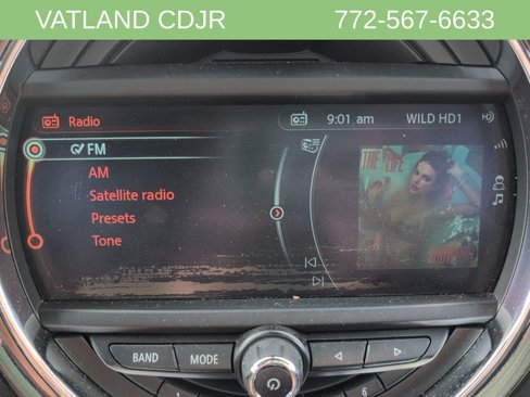 Used 2016 MINI Cooper Clubman image 19