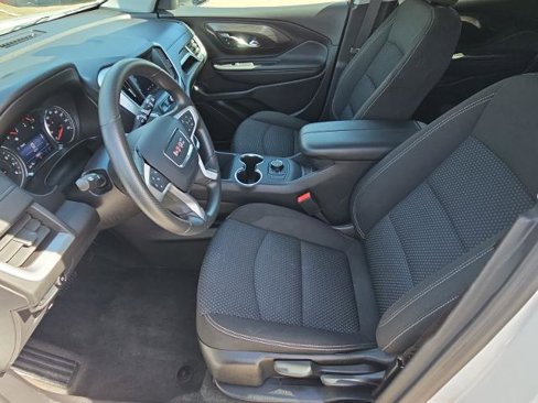 Certified 2024 GMC Terrain SLE image 18