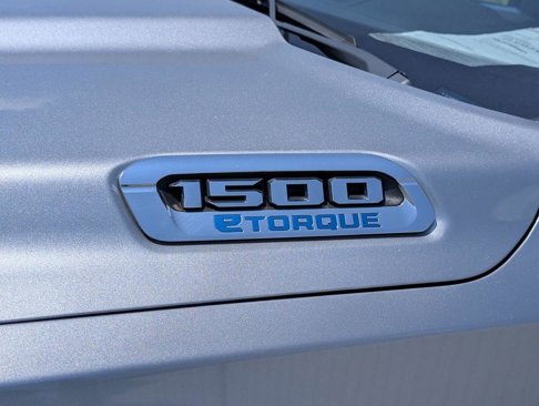 Used 2024 RAM 1500 Lone Star image 9