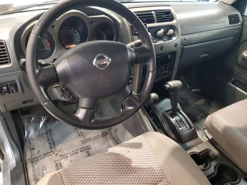 Used 2003 Nissan Frontier SE image 14