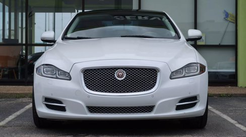 Used 2017 Jaguar XJ R-Sport image 2
