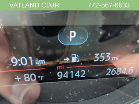 Used 2016 MINI Cooper Clubman image 14