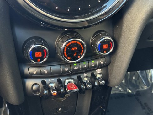Used 2023 MINI Cooper S image 19