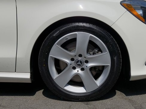 Used 2018 Mercedes-Benz CLA 250 image 9