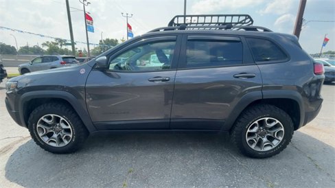 Used 2020 Jeep Cherokee Trailhawk w/ Cold Weather Group image 5