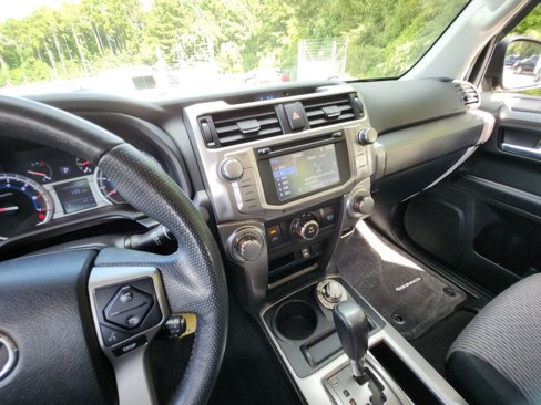 Used 2015 Toyota 4Runner SR5 image 17