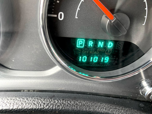 Used 2014 Jeep Wrangler Sport w/ Connectivity Group image 17