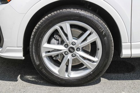 Used 2022 Audi Q3 2.0T Premium w/ Convenience Package image 11