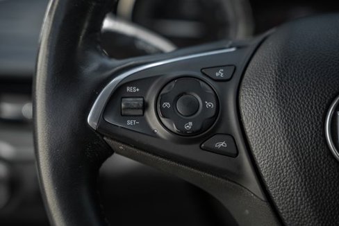 Used 2019 Buick Envision Essence image 29