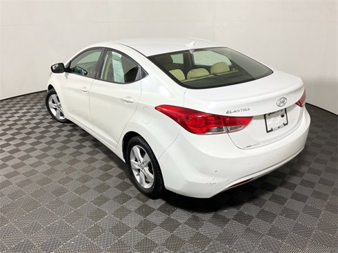 Used 2011 Hyundai Elantra GLS w/ Preferred Equipment Pkg 3 image 5