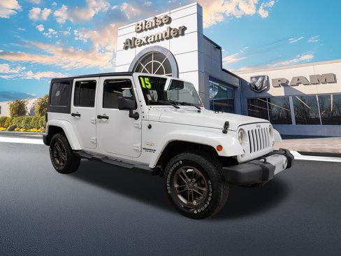 Used 2015 Jeep Wrangler Unlimited Sahara w/ Connectivity Group image 1