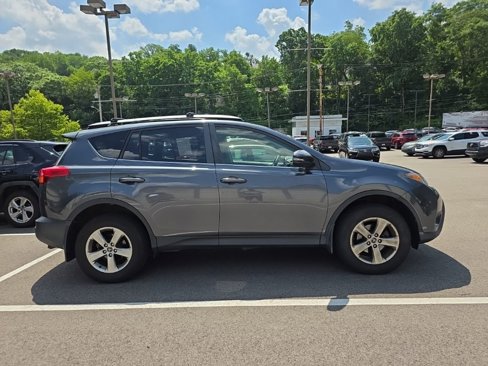 Used 2015 Toyota RAV4 XLE image 4