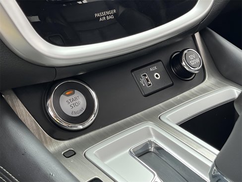Used 2018 Nissan Murano Platinum image 30