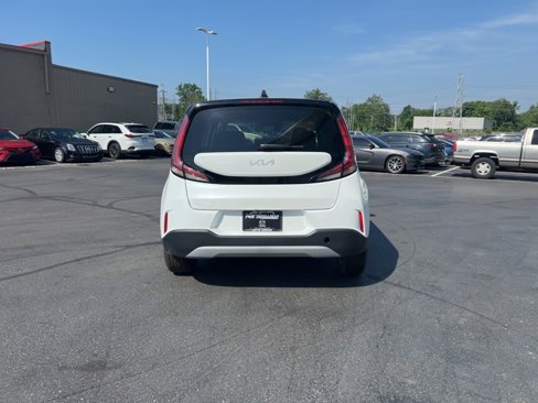 Used 2024 Kia Soul LX w/ Option Group 015 image 11