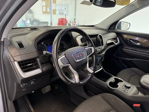 Used 2021 GMC Terrain SLE w/ Driver Convenience Package image 12