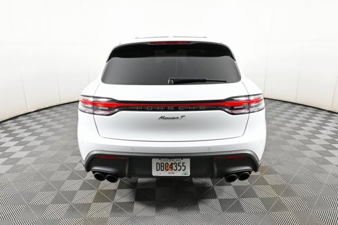 Used 2024 Porsche Macan Turbo image 31