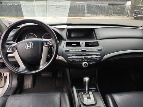 Used 2009 Honda Accord EX-L image 7